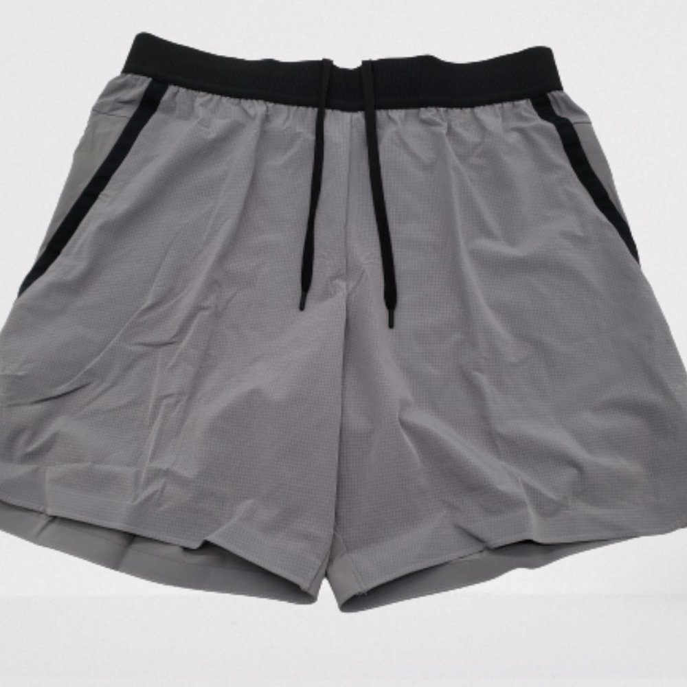 NWT Mens Nike Flex Grey Training Shorts Size LARGE